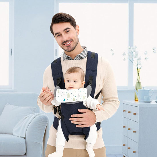 porte-bebe-bleu-marine-face-au-monde