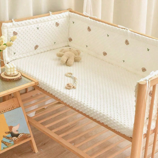 tour-de-lit-bebe-tour-de-lit-petit-ours